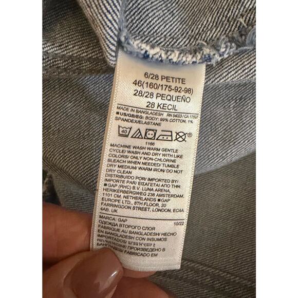 GAP Icon Denim Halter Mini Dress Light Wash 6 Petite - Picture 7 of 8